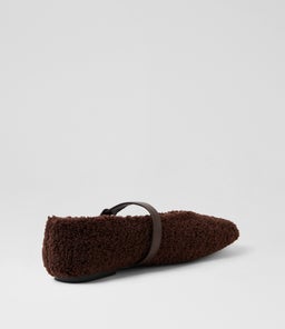 TILT TH CHOCOLATE SHEEPSKIN