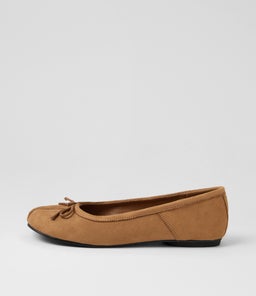 Hoshi Wheat Microsuede Ballet Flats Hoshi Wheat Microsuede Ballet Flats
