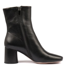 GELAN BLACK LEATHER