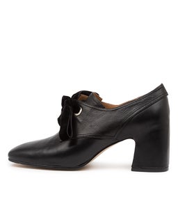 FARISH TO BLACK LEATHER