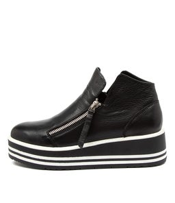 SIBONOS TO BLACK LEATHER