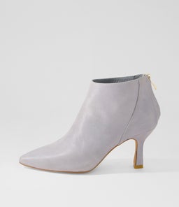 LARA TO CLOUDY LEATHER