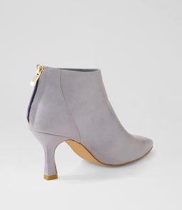 LARA TO CLOUDY LEATHER