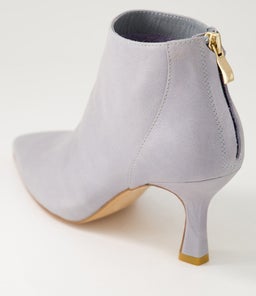 LARA TO CLOUDY LEATHER