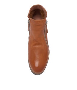 NENE TO TAN CHOC SOLE LEATHER