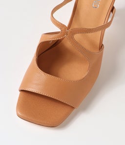 LICOLE TO TAN LEATHER