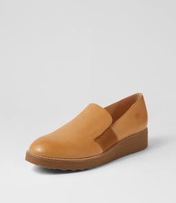 OTRAD TO DK TAN LT CHOC SOLE LEATHER