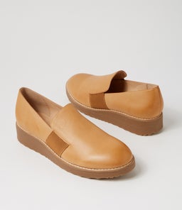 OTRAD TO DK TAN LT CHOC SOLE LEATHER