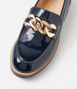 OZAMA TO NAVY NAVY SOLE PATENT LEATHER