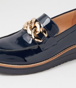 OZAMA TO NAVY NAVY SOLE PATENT LEATHER