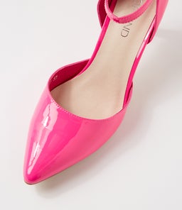 BAHAMMAS TO HOT PINK PATENT LEATHER