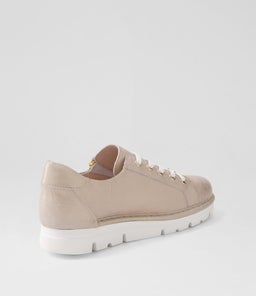 ELOS TO CHAMPAGNE SHRUNKEN LEATHER