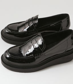 ZOAFA TO BLACK BLACK SOLE PATENT LEATHER
