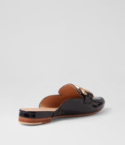 FUMI TO BLACK PATENT LEATHER