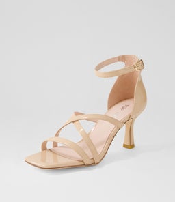 LEISL TO NUDE PATENT LEATHER