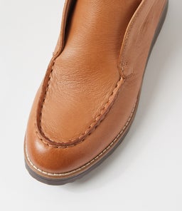 ONOTT TO DK TAN CHOC SOLE LEATHER