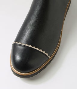 OHIOS TO BLACK VANILLA LEATHER