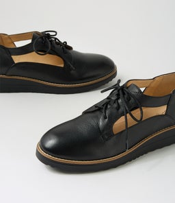 OLLAYS TO BLACK BLACK SOLE LEATHER