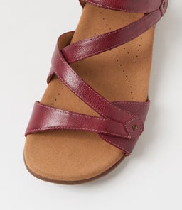 BIG TIME TS CRANBERRY LEATHER