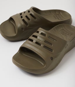 M APRETRAIL SLIDE TV DK OLIVE SMOOTH