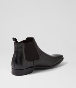 NEWLANDS UN BLACK SMOOTH