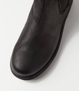 BRAZEN UN BLACK SUEDE