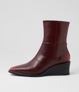 AINO WEDGE BOOT VB RED LEATHER