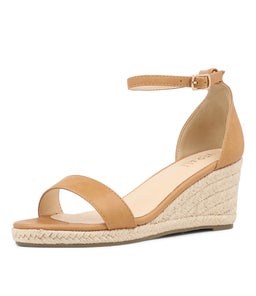 BOBBIE VE CARAMEL SMOOTH