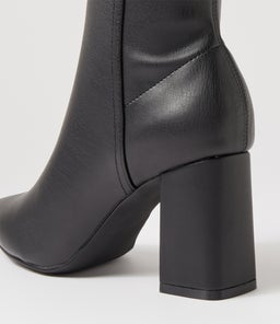 MAX VE BLACK STRETCH SMOOTH