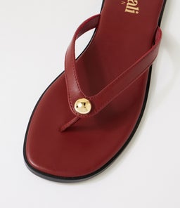 SASSY VE BERRY RED SMOOTH