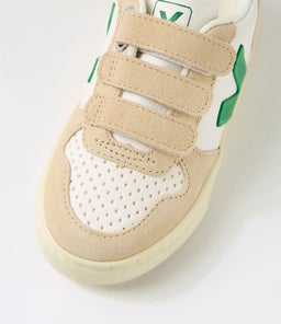 SMALL V 10 JNR VJ EXTRA WHITE EMERAUDE LEATHER