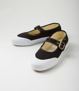 MARY JANE W VN BLACK CANVAS