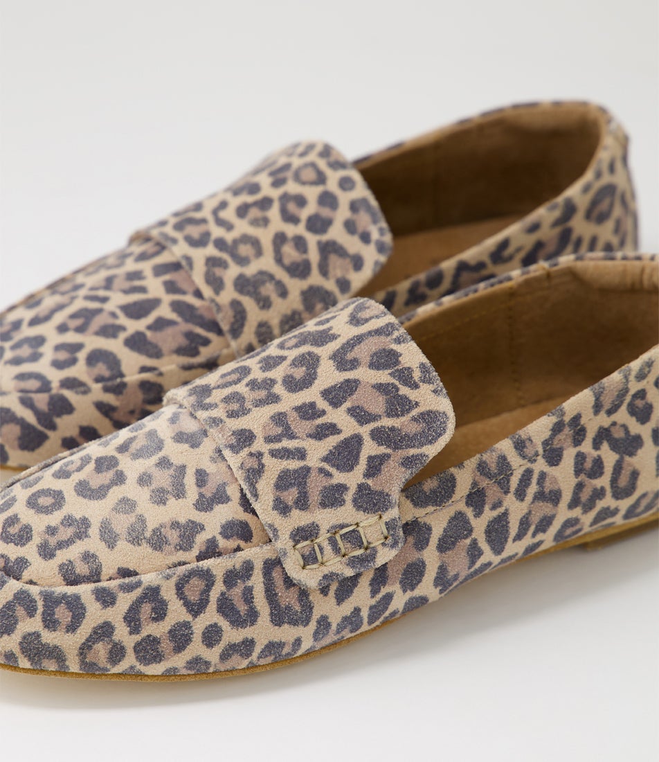 Dutch Leopard Loafers