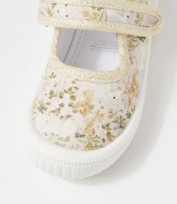 FLEUR HARRIS MARY JANE TOT WA FIELD OF DREAMS CANVAS