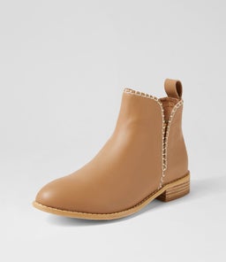 DOUGLAS STITCH LEATHER BOOT WA FAWN LEATHER