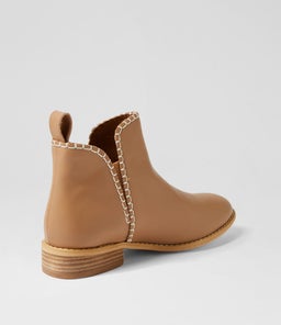 DOUGLAS STITCH LEATHER BOOT WA FAWN LEATHER