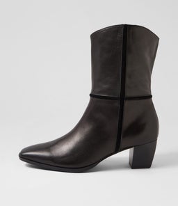 ULLA LEATHER BOOT WA BLACK LEATHER