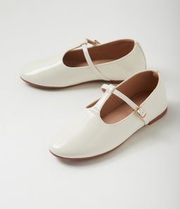 AUDREY MARY JANE WA CREAM PATENT SMOOTH