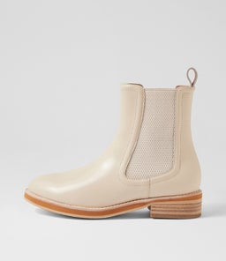 CORA BOOT WA FAWN LEATHER