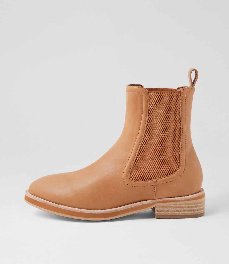 Cora Tan Leather Chelsea Boots Cora Tan Leather Chelsea Boots