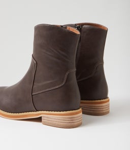 CHICAGO BOOT WA CHOCOLATE SMOOTH