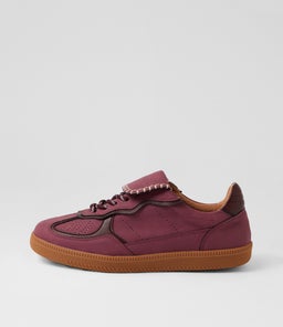 Falcon Bordeaux Sneakers Falcon Bordeaux Sneakers