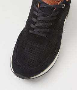 WYE WR BLACK SUEDE