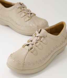 ALLSORTS XW ZR ALMOND LEATHER
