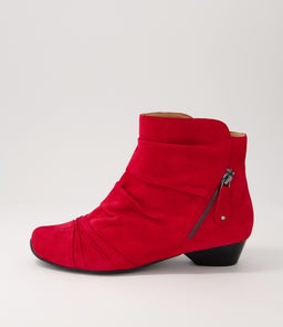 CAMRYN XW ZR RED SUEDE