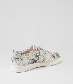 DELILAH XF ZR WHITE FIELDS LEATHER