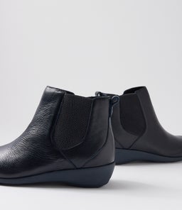 SHANGHAI XF ZR DK NAVY LEATHER