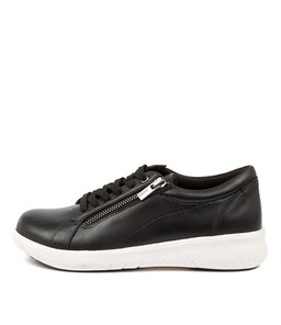Solar Xf Black White Leather Sneakers Solar Xf Black White Leather Sneakers