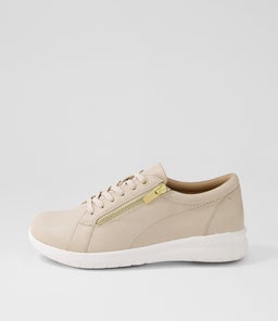 Solar Xf Almond White Leather Sneakers Solar Xf Almond White Leather Sneakers