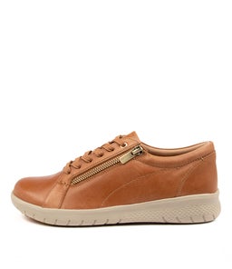 Solar Xf Tan Leather Sneakers Solar Xf Tan Leather Sneakers